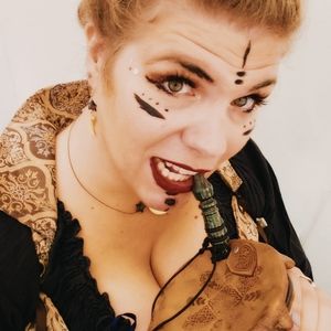 Meet your Posher, Paula